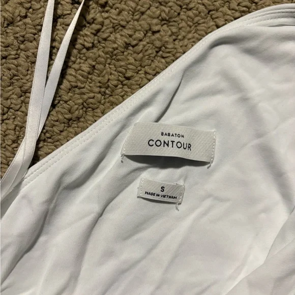 One-Shoulder White bodysuit - Picture 4 of 4